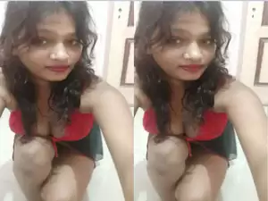 Today Exclusive- Sarika Sucking Lover Dick