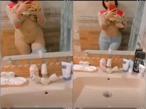Today Exclusive-Sexy Paki Girl Showing