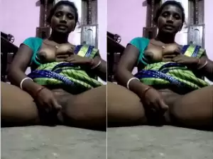 Today Exclusive- Village Bhabhi Fingering