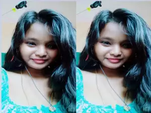 Today Exclusive- Cute Desi girl Showings her Nude Body On Vc part 1