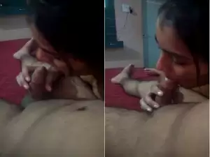 Today Exclusive- Desi Wife Sucking Dick