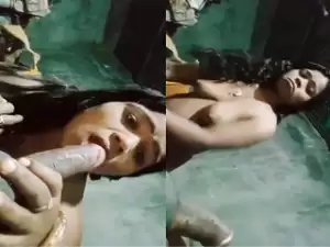 Today Exclusive- Horny Village Bhabhi Blowjob