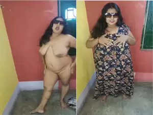 Today Exclusive- Horny Desi Bhabhi Shows Her Nude Body part 1