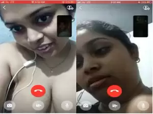 Today Exclusive-Desi Bhabhi Shows Her Big Boobs