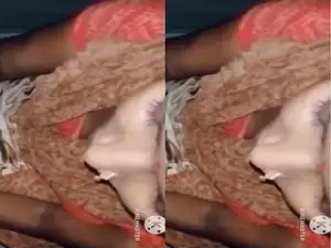 Today Exclusive-Desi Bhabhi Blowjob