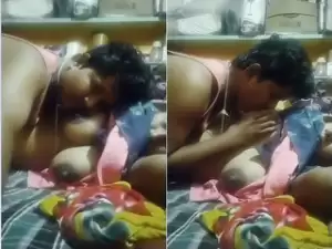 Today Exclusive-Desi wife Boobs Sucking By Hubby