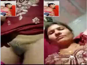 Today Exclusive-Desi Village Wife Shows Her Nude Body On Vc part 6