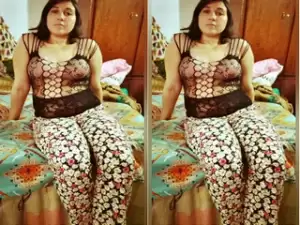 Today Exclusive- Sexy Paki Wife Blowjob Part 4