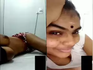 Today Exclusive- Sexy Tamil Girl Shows her Boobs and Pussy Part 1