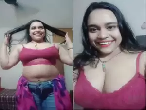 Today Exclusive- Sexy Desi girl Shows Her Ass Part 1
