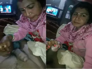 Today Exclusive -Desi Village Bhabhi blowjob and Fucking part 5