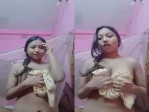 Today Exclusive-Cute Desi Girl