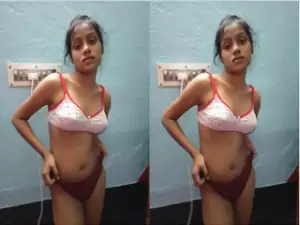 Today Exclusive-Cute Desi girl Blowjob and Fucking Part 1