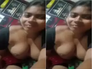 Today Exclusive- Desi Bhabhi Blowjob