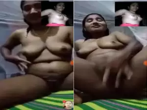 Today Exclusive- Desi Village Girl Fingering