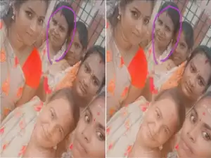 Today Exclusive- Desi Tamil Wife Shows Boobs and Pussy On VC