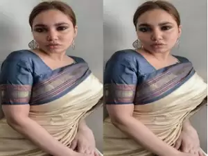 Today Exclusive- Desi Girl Showing Her Nude Body