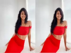 Today Exclusive- Sexy Lankan Girl Shows her Boobs Part 2