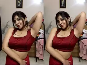 Today Exclusive- Sexy Desi girl Shows her Boobs part 3