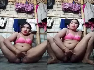 Today Exclusive- Desi Bhabhi Masturbating Part 2