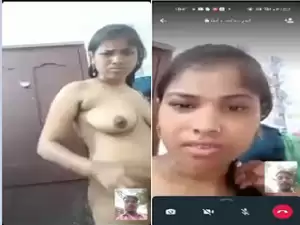 Today Exclusive- Desi Bhabhi Shows her Boobs on VC part 4