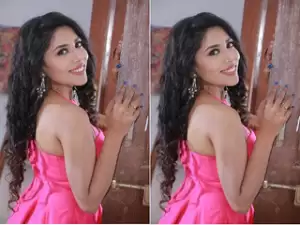 Sexy Desi Model Strip Dance