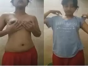 Cute Desi Girl Shows Boobs