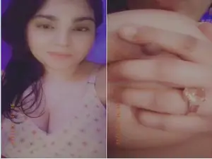 Horny Desi Girl Shows Her Big Boobs part 1