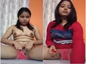 Horny Desi Girl Shows Her Nude Body
