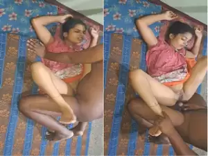 Horny Desi Wife Pihu Blowjob and Ridding Part 1