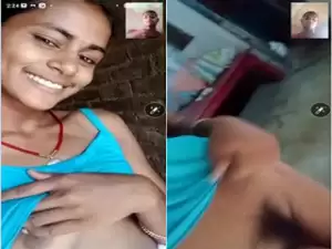 Desi Village Girl Shows Her Boobs and Pussy