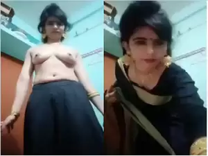 Horny Desi Bhabhi Strip And Shows Boobs