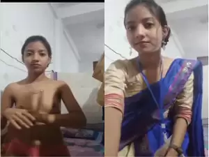 CUte Desi girl Shows Boobs