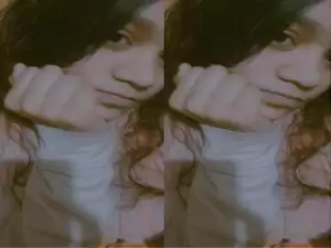 Cute Desi Girl Shows her Boobs Part 2