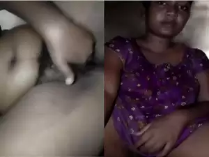 Desi Girl Pussy Fingering