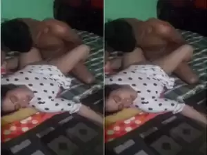 Desi Bhabhi FUcked By Young Lover