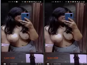 Desi Girl Record Selfie