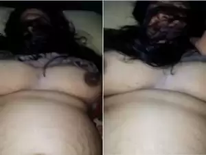 Exclusive- Desi Wife Boob Pressing And Hard Fucked By Hubby