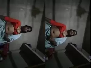 Horny Desi Bhabhi Shows boobs