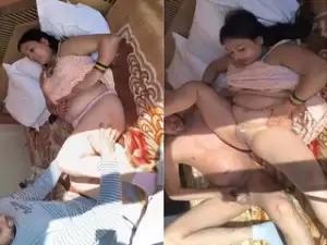 Sexy Puja Bhabhi Blowjob and Fucking