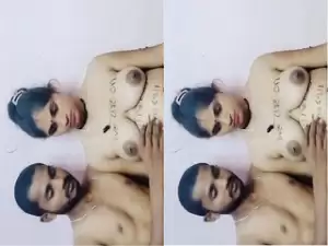 Sexy Desi Cpl Shows Nude Body and Fucking part 1