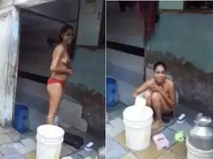 Desi Cute Girl Out Door Bathing