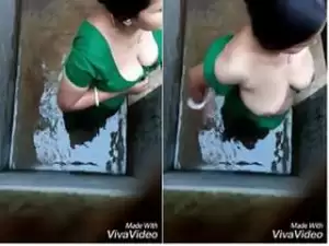 Exclusive- Sexy Desi Boudi Boobs Capture By Hidden Cam