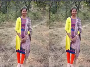Exclusive- Cute Indian Girl Pressing Her Boobs