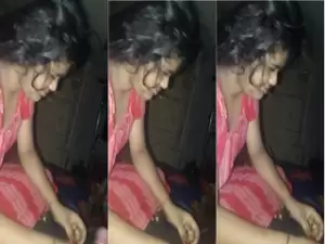 Desi Girl Play With Dick