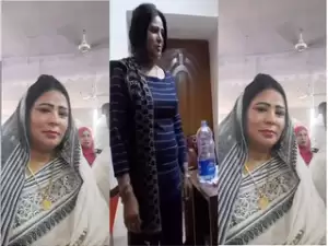 Desi Bhabhi Shows Her Pussy Part 2
