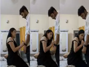 Desi Girl Sucking Dick
