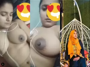 Desi Girl Shows her Boobs On VC