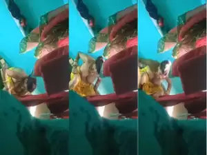 Desi Bhabhi Bathing Capture
