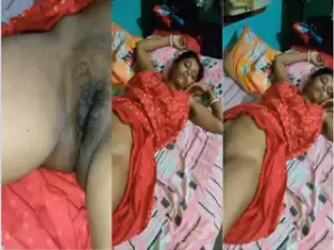 Desi Sleeping Wife pussy Video Record by Hubby